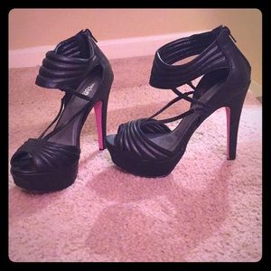 NWOT Strappy Black Heels- Pink Bottoms